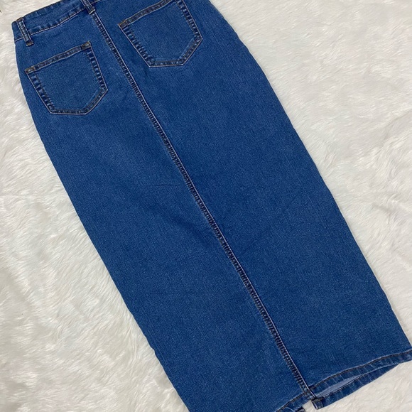 Forever 21  fish cut jeans skirt - Picture 3 of 7
